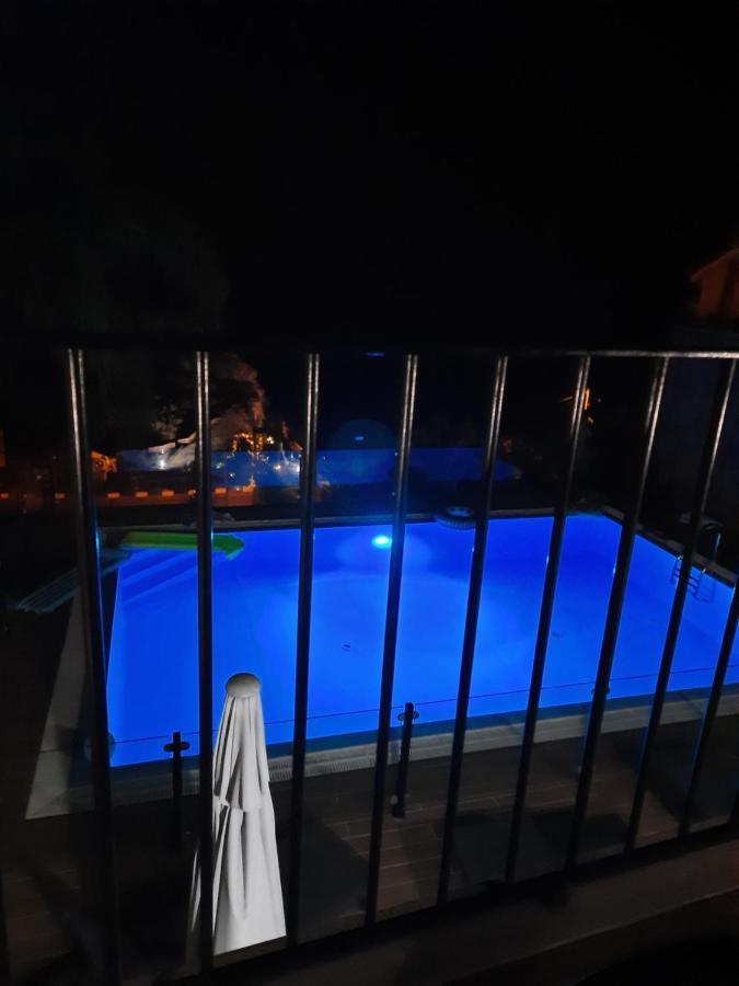 Villa Zeza'S House à Calheta  Extérieur photo